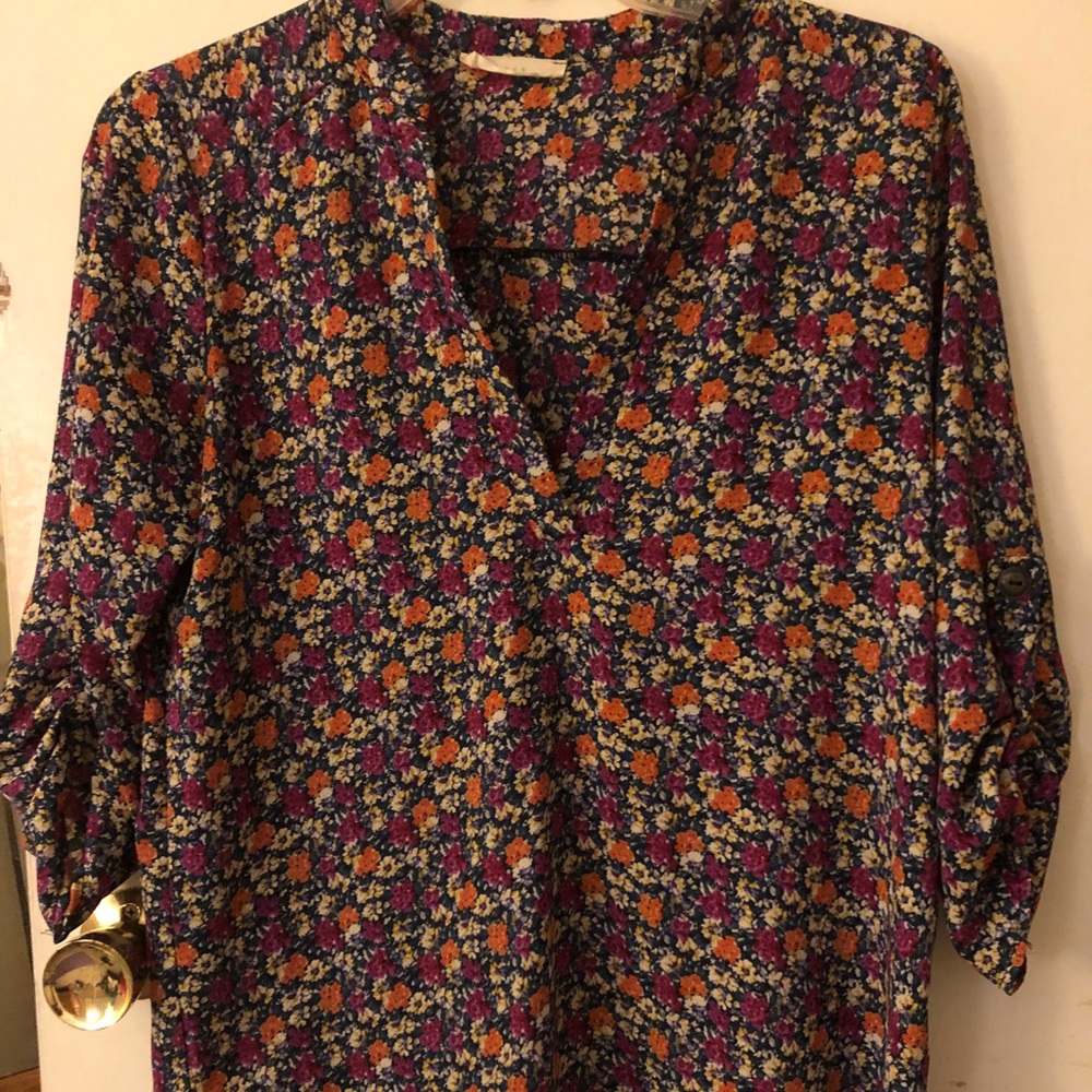 Lush - floral top - xsmall